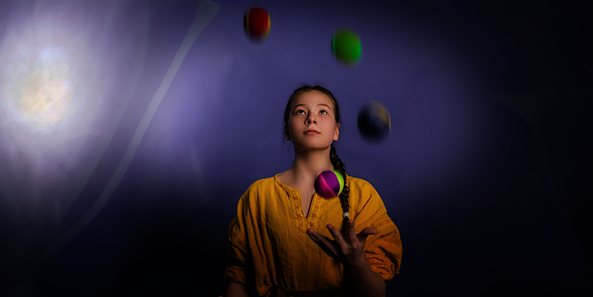 a juggling woman